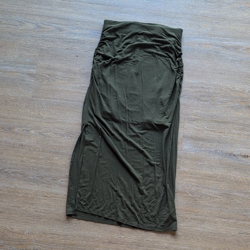 Old Navy Olive Green Body Con Skirt